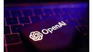 D'Open-AI à Open-source AI : naviguer entre propriété commerciale et collaboration ouverte